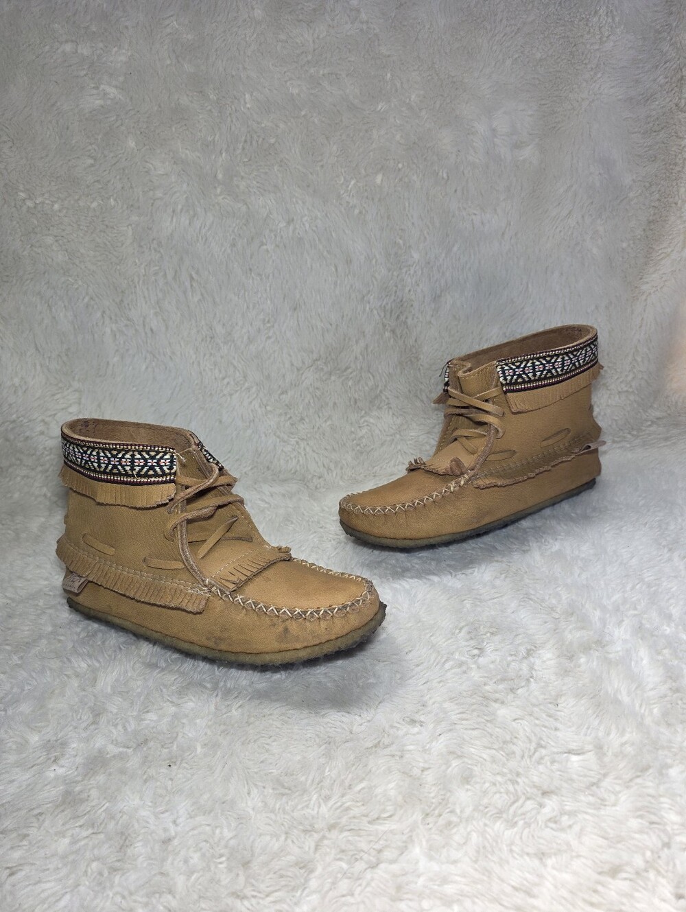 Laurentian Chief Tan Leather Woven Trim Fringe Moccasin Ankle Boots Sz 7 Canada
